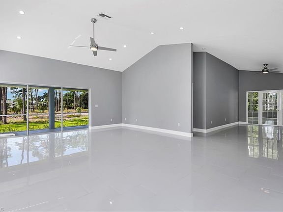 3rd image of 10451 Pepe Ln