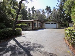 4810 Rhododendron Loop, Florence, OR 97439