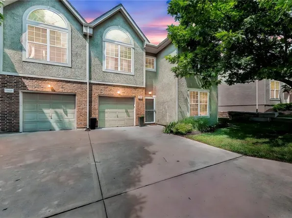 15828 W 61st St, Shawnee, KS 66217