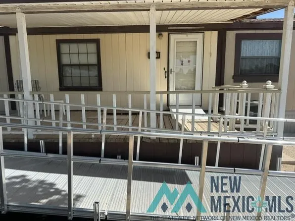 701 Caballo Rd, Carlsbad, NM 88220