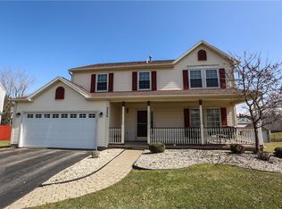 3254 Green Tree Dr, Walworth, NY 14568