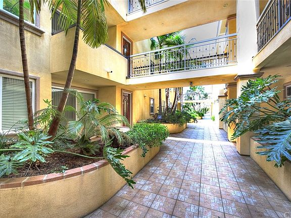3rd image of 549 E Palm Ave APT 305