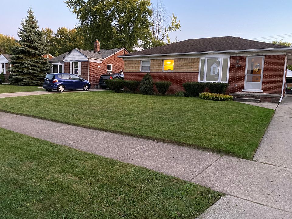 1st image of 22022 Madison St