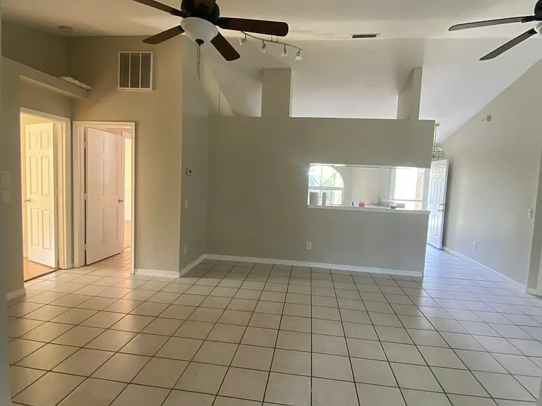 7413 Crock Ave — Photo 6