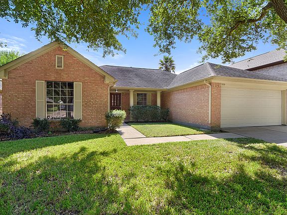 4th image of 5221 Glenpark Dr