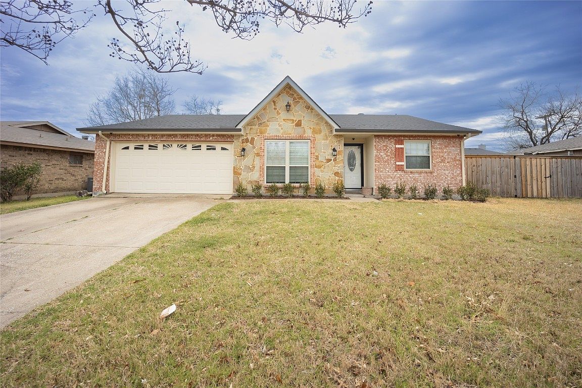 2910 Pepperidge Dr, Lancaster, TX 75134 Zillow