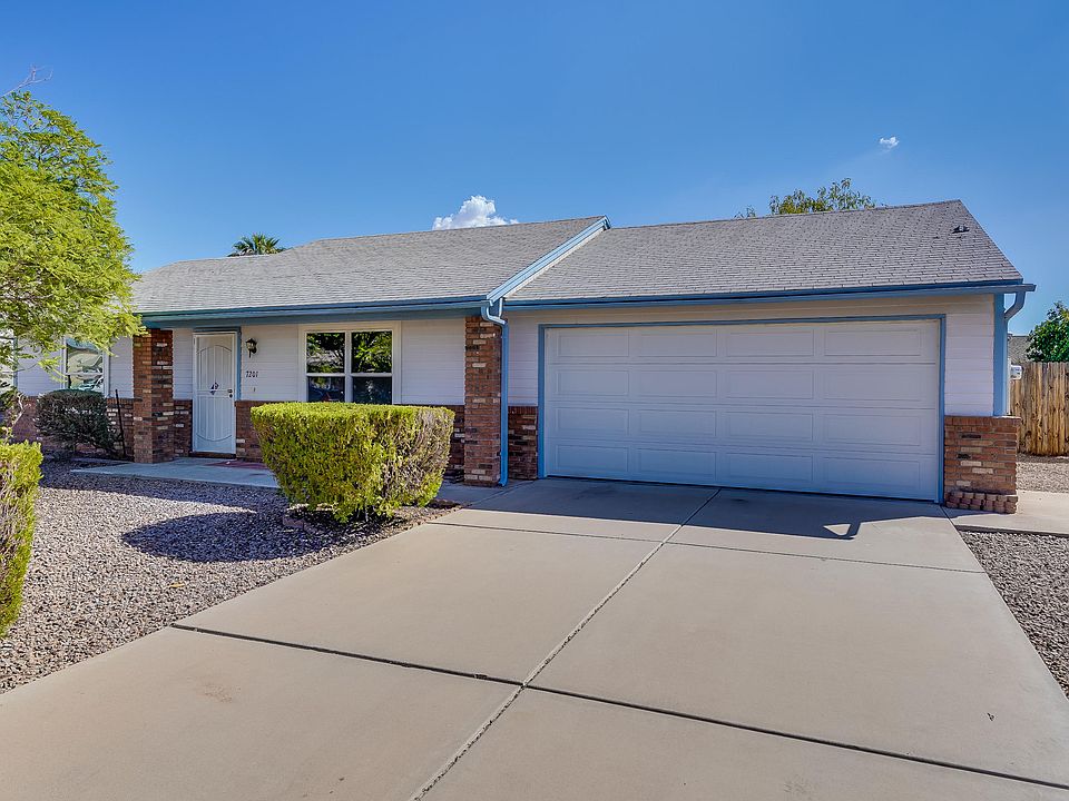 1st image of 7201 W Canterbury Dr