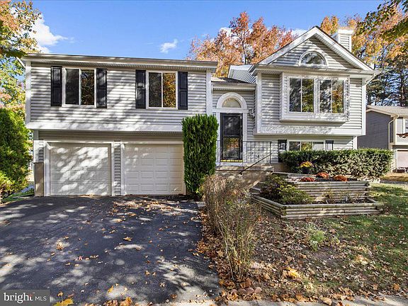 2nd image of 1434 Fairbanks Dr