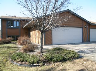 20534 University Ave NE, East Bethel, MN 55011