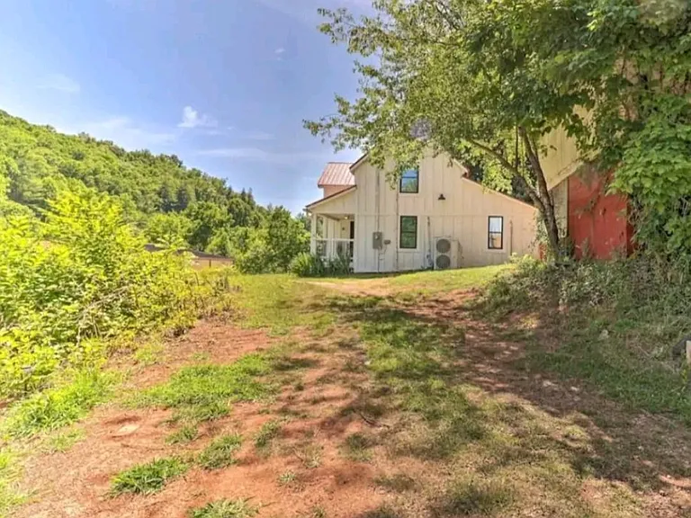 14 Old Mater Farm Rd — Photo 14