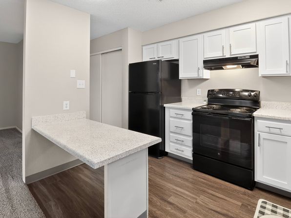 2200 Buckingham Dr NW #5356584