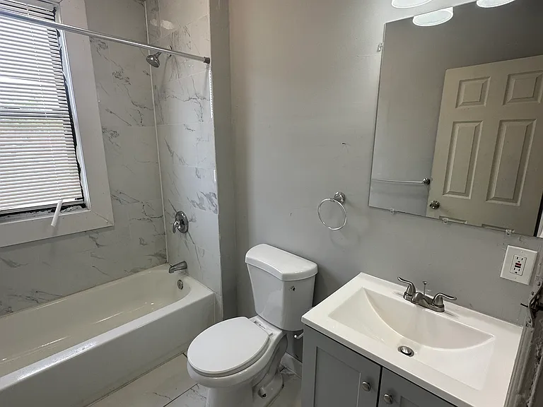 719-725 Wethersfield Ave #B1S — Photo 15