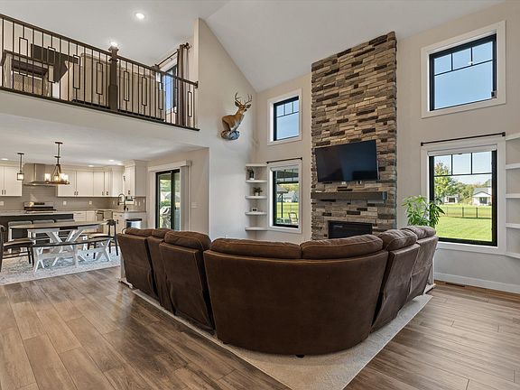5th image of 53319 Bellhurst Dr