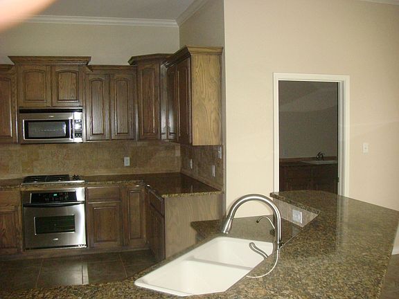 Right Kitchen
