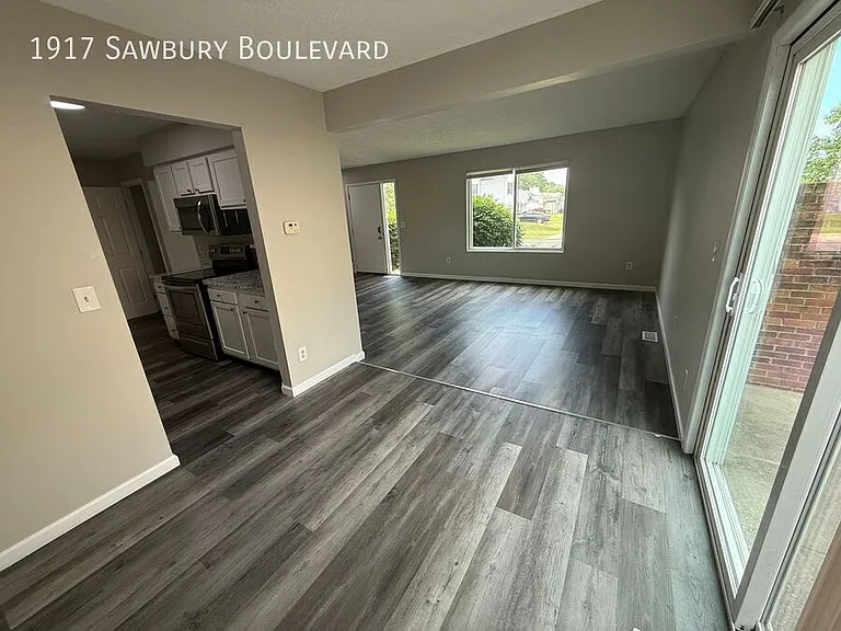 1917 Sawbury Blvd — Photo 11