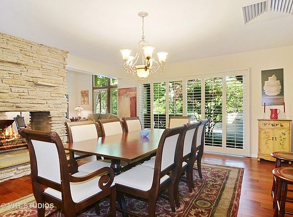 3rd image of 2055 Brookdale Ln