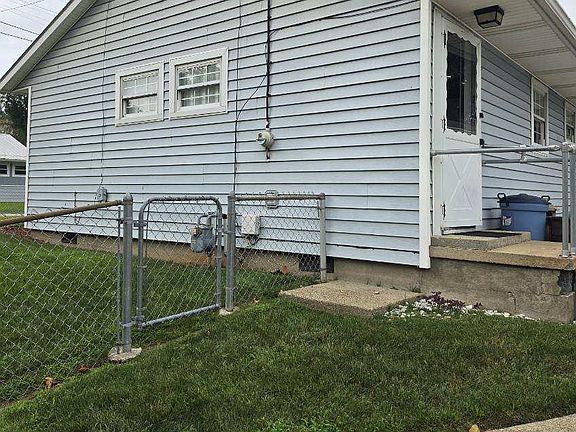 4th image of 2910 Fitzwater Dr