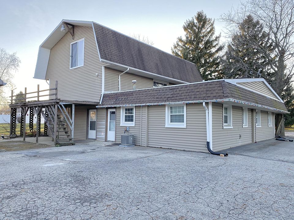 8619 Cooper Rd, Pleasant Prairie, WI 53158 Zillow