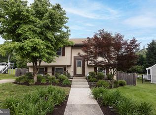 7704 Aragorn Ct, Hanover, MD 21076