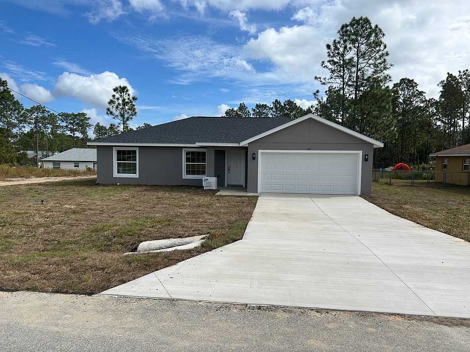1st image of 227 Oak Lane Cir