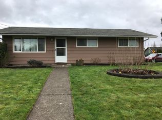 2355 Corral Dr, Springfield, OR 97477
