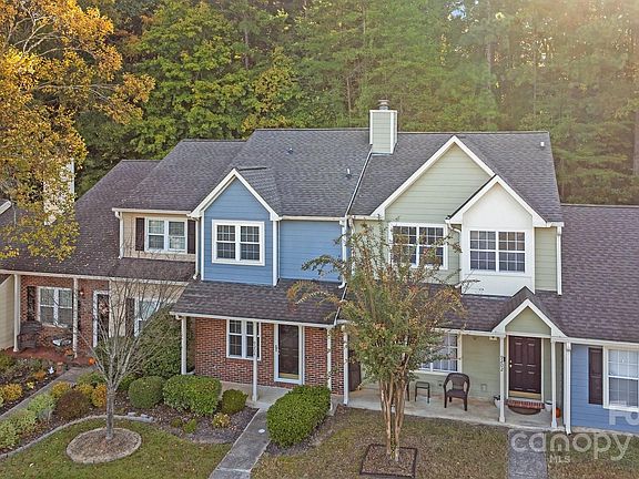 3rd image of 9204 Arbourgate Meadows Ln