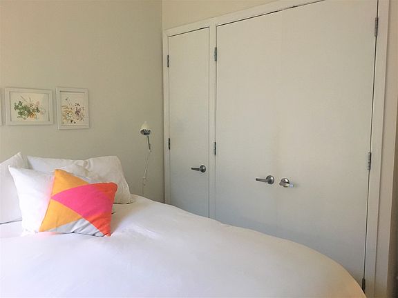 3rd image of 230 W 113th St APT 1A