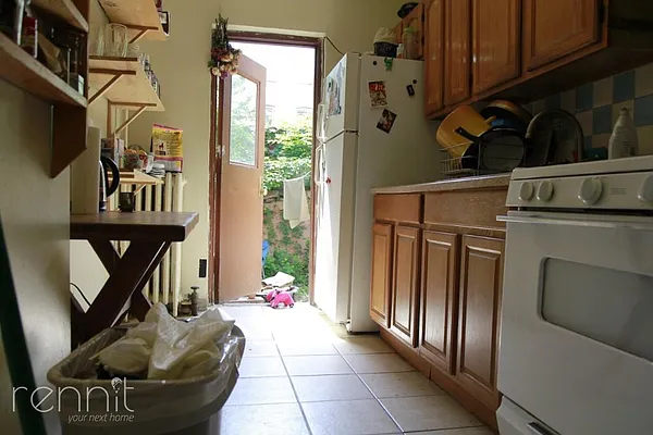 Rented by Rennit Inc. | media 30