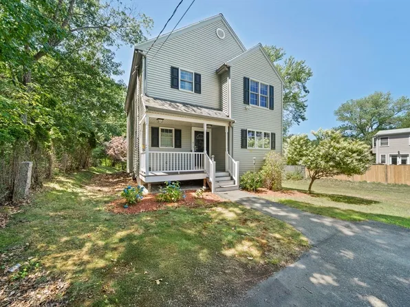 615 Front St, Weymouth, MA 02188