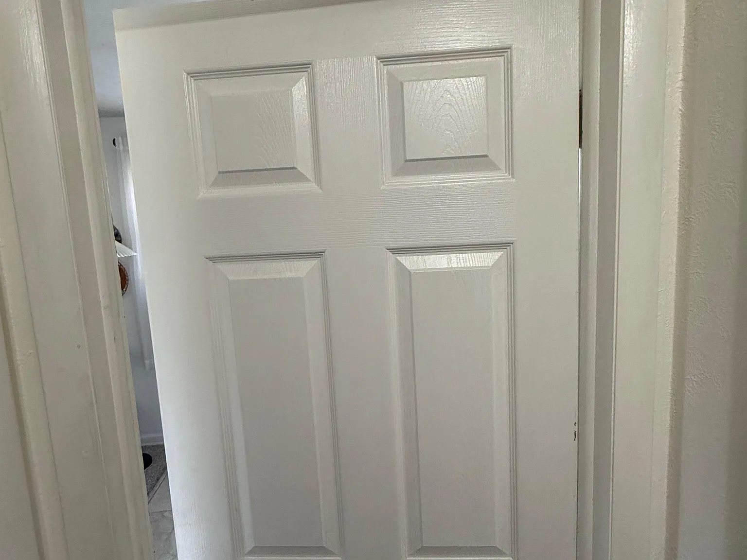 3 bed, 2.0 bath, 1150 sqft, $680 — Photo 1