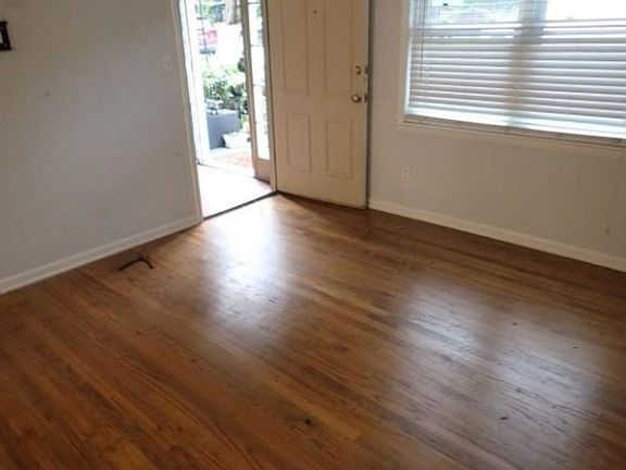 2nd image of 3510 Roswell Rd NW APT H1