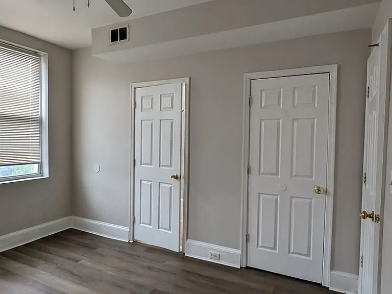 2227 Linden Ave — Photo 15