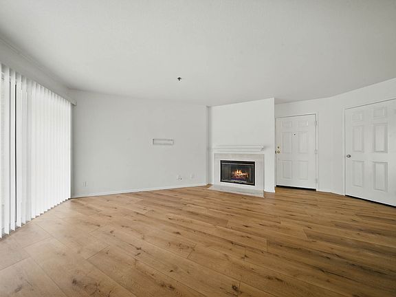 Living Room with Fireplace