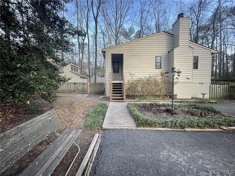 1st image of 8500 McAden Pl