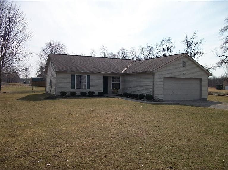 1st image of 6218 Newtonsville Rd