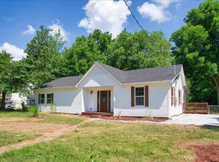 2619 E Cherry St, Springfield, MO 65802