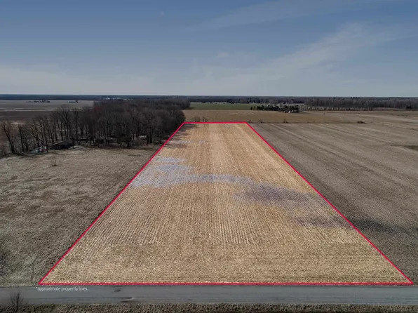 9 Grabowski Rd, Saint Charles, MI 48655