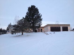 543 Pawnee Dr, Sterling, CO 80751