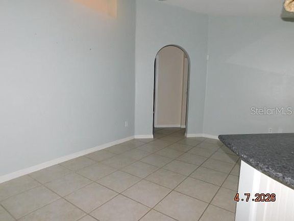 3rd image of 1625 SW 43rd St