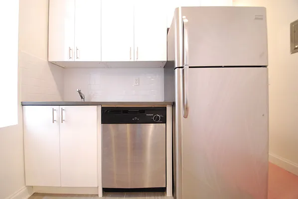 Rented by Bohemia Realty Group | media 69