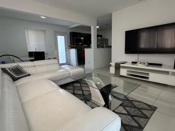 1651 NW 68th Ter, Miami, FL 33147