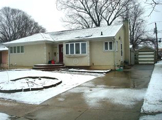 1298 Birch St, Uniondale, NY 11553