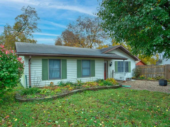 203 S Walnut St, Huntingburg, IN 47542