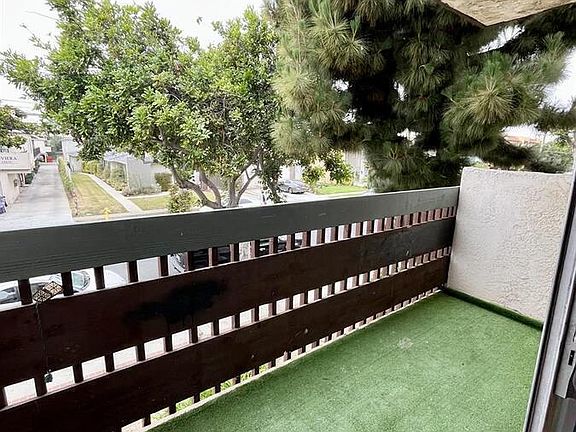 5th image of 15214 S Raymond Ave APT 103