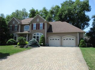 6275 Addison Loomis, Cicero, NY 13039