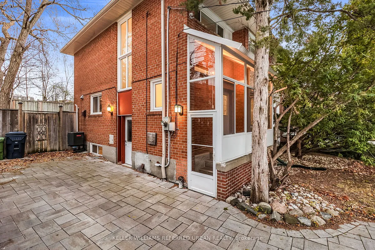 Building Photo - 25 Carscadden Dr #LOWER