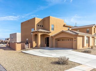 8808 Valle Huerto Ln NW, Albuquerque, NM 87114