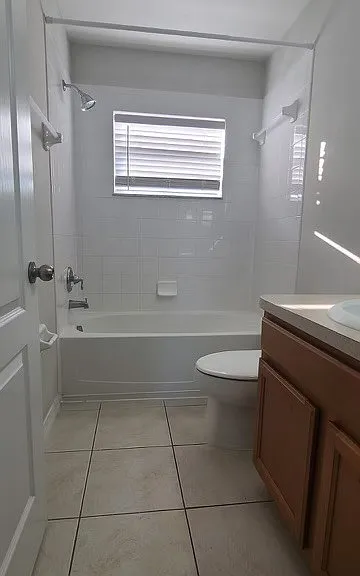 3323 Whitley Bay Ct — Photo 9