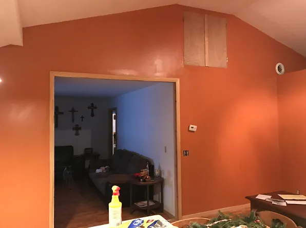 8725 State Route 7, Williamsfield, OH 44093