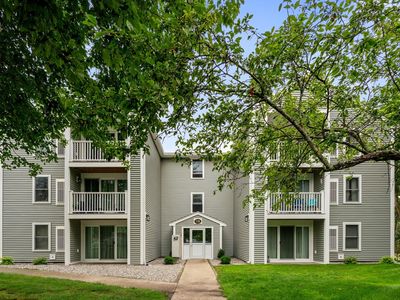 7 Marc Dr APT 7B6, Plymouth, MA, 02360